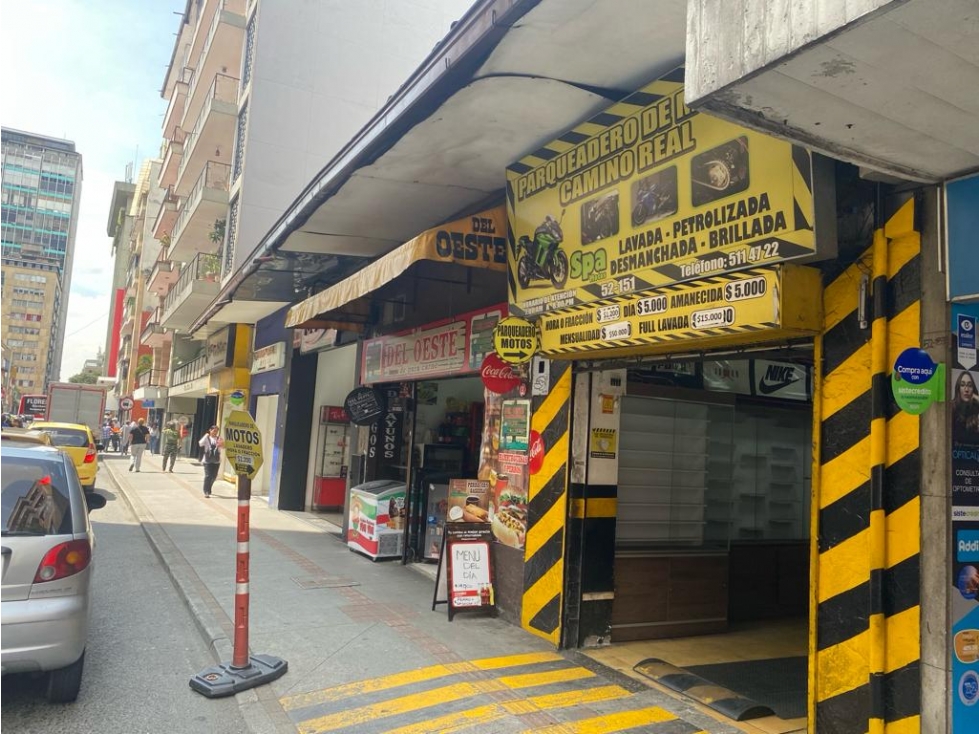 Locales en venta en la mejor ubicación en La Oriental con Sucre — foto 3