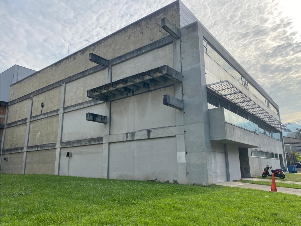 Bodega en venta en Sabaneta - 3