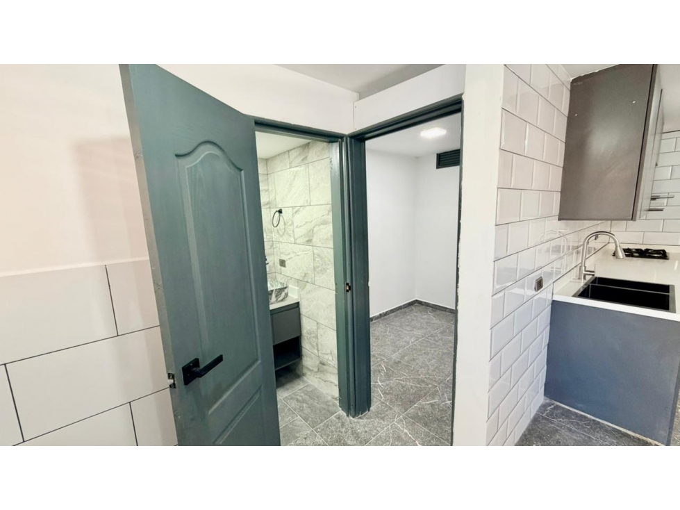 Apartamento en venta en Laureles, Santa Teresita — foto 3