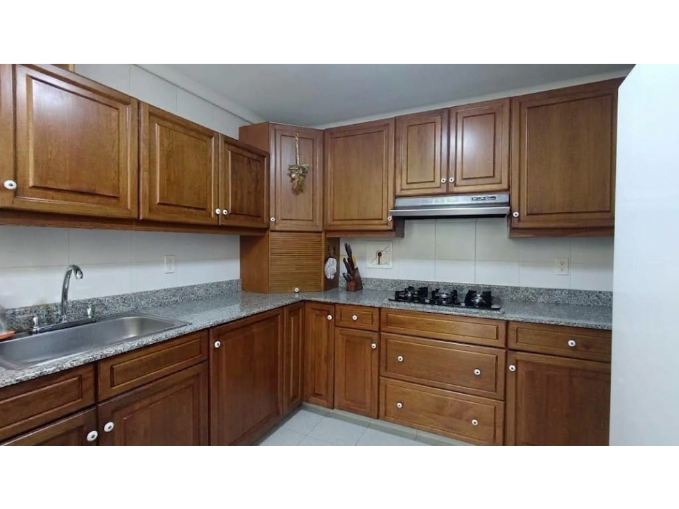 Casa en venta en El Poblado, San Lucas — foto 3