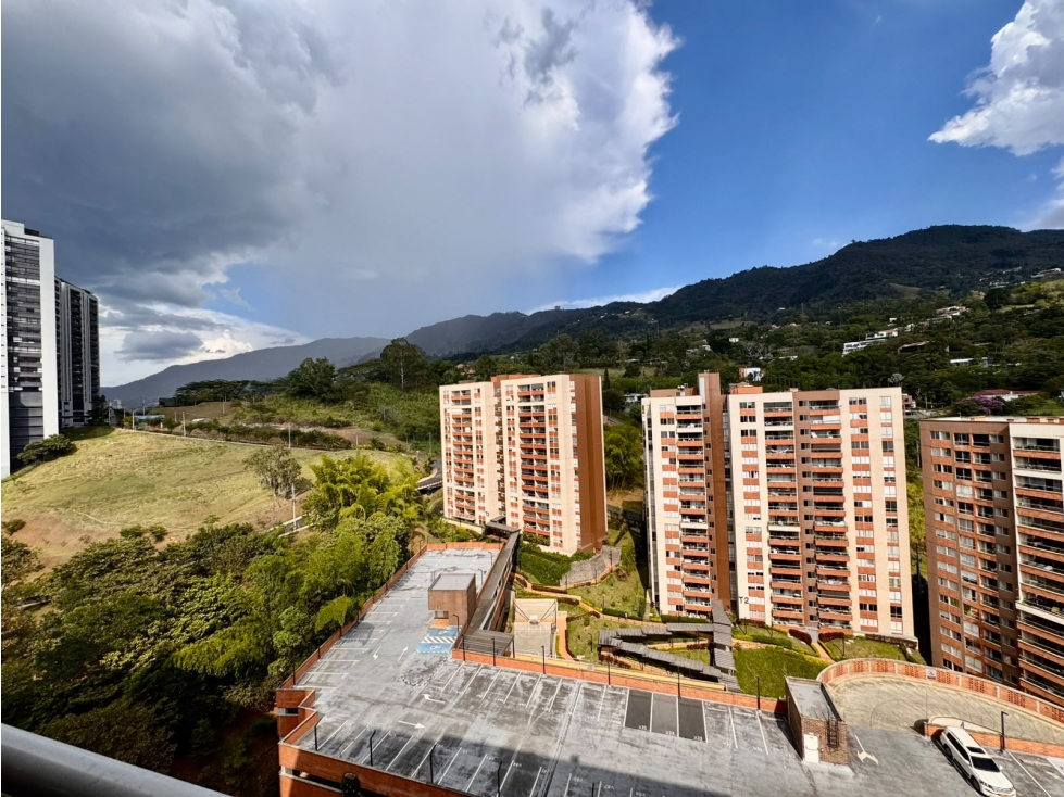 Apartamento en venta en Envigado, El Chinguí — foto 3
