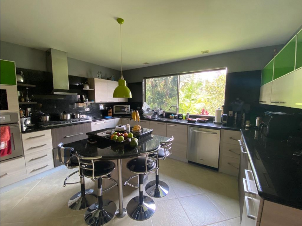 Casa en venta en El Poblado sector El Tesoro — foto 4