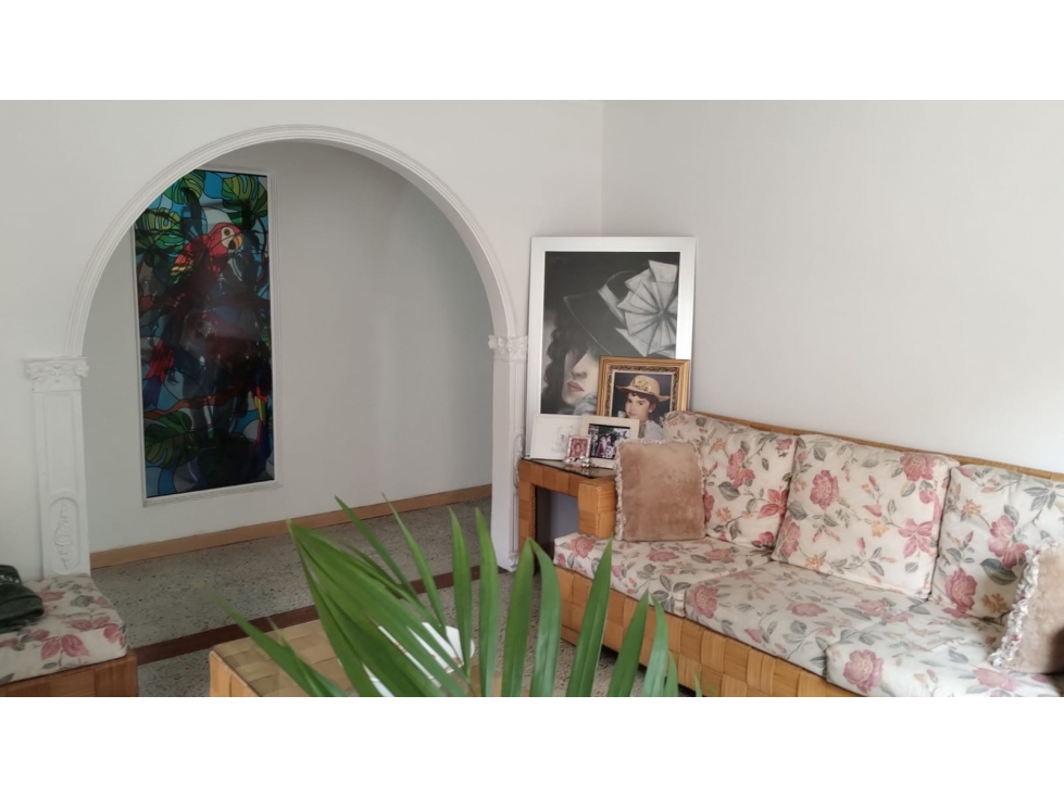 Apartamento en venta en Medellín sector Conquistadores — foto 4