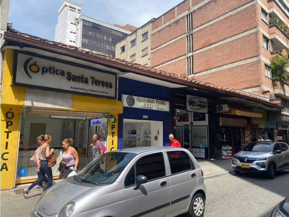 Locales en venta en la mejor ubicación en La Oriental con Sucre — foto 5