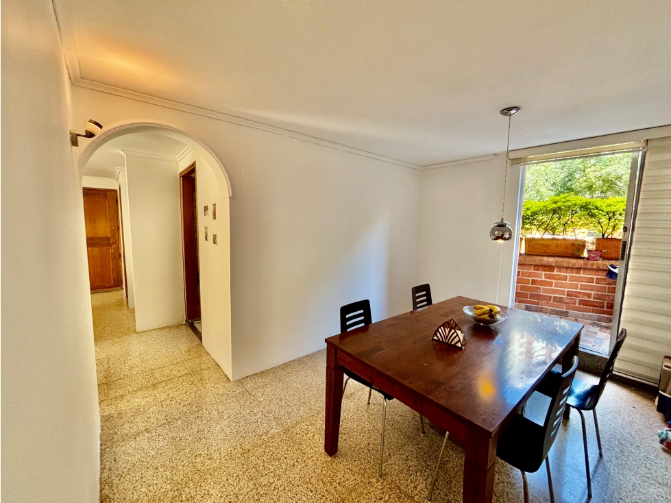 Apartamento en venta en El Poblado, Castropol — foto 5