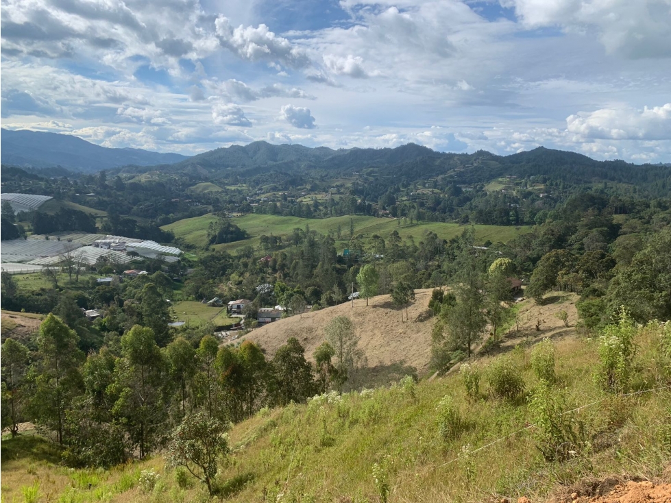 Lote con topografía mixta en venta en El Retiro Vereda Pantanillo — foto 6