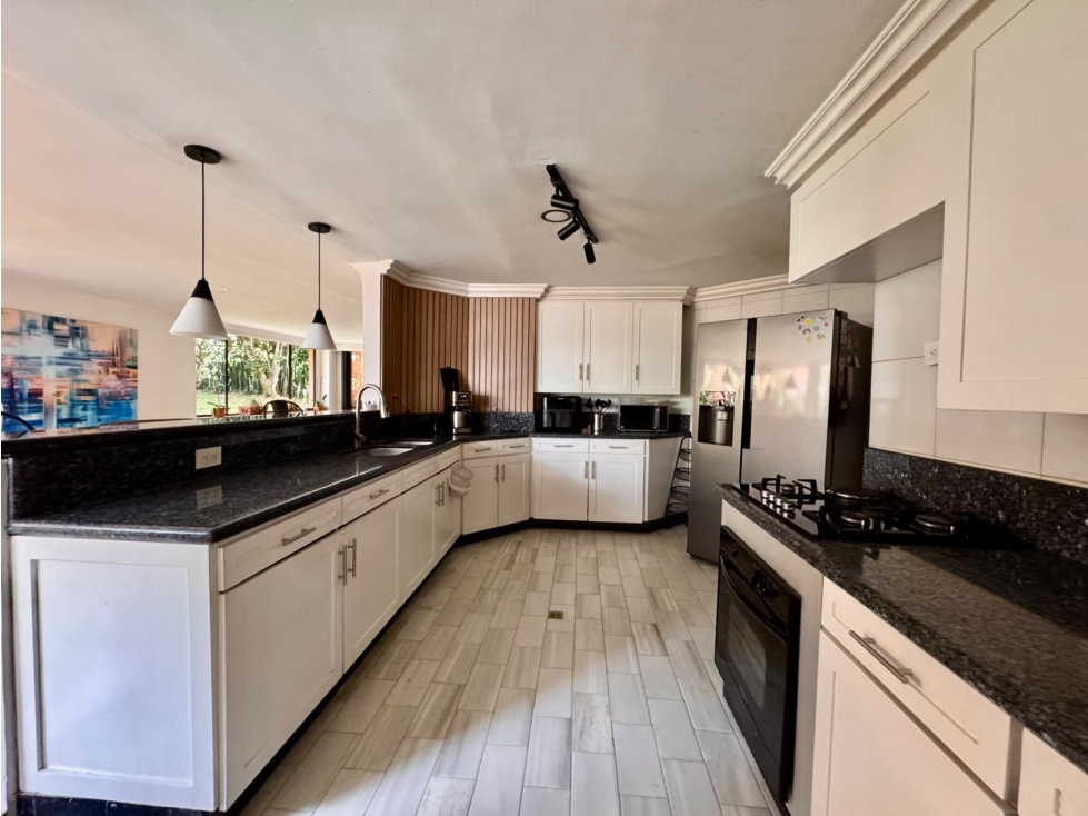 Apartamento en venta en El Poblado, La Toja — foto 6