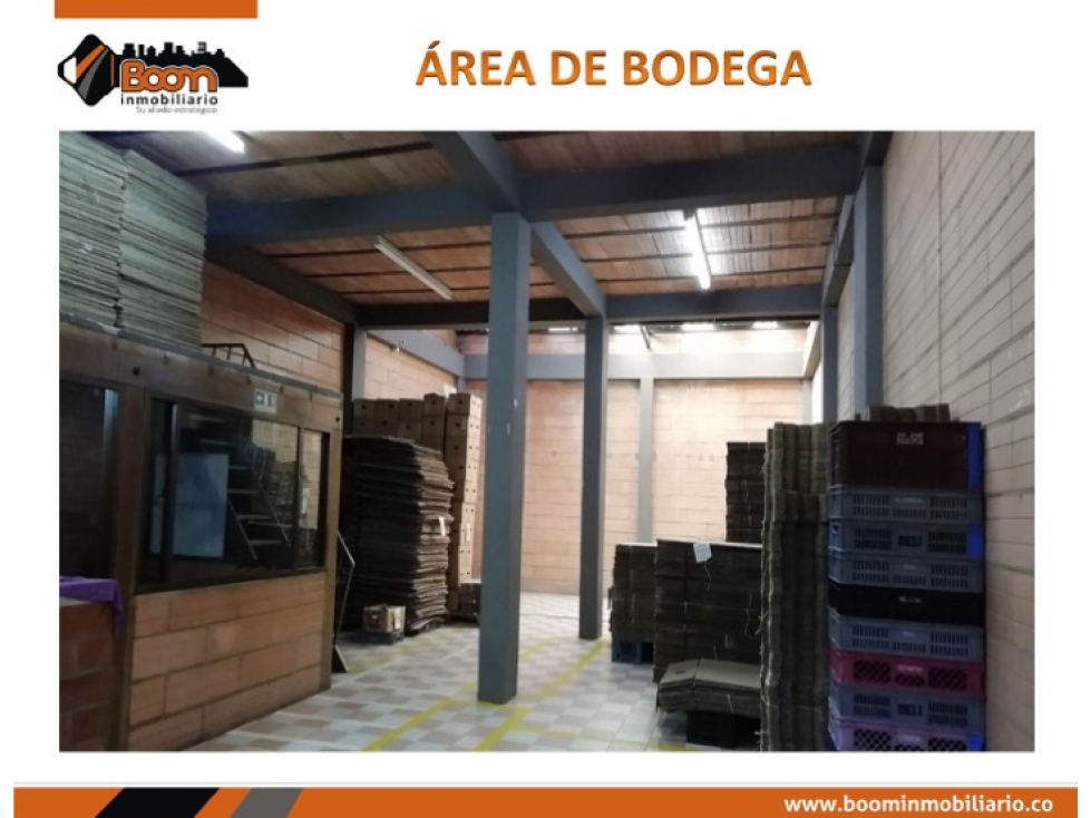 VENTA BODEGA RENTANDO 300 M2 ZONA AEROPUERTO — foto 3