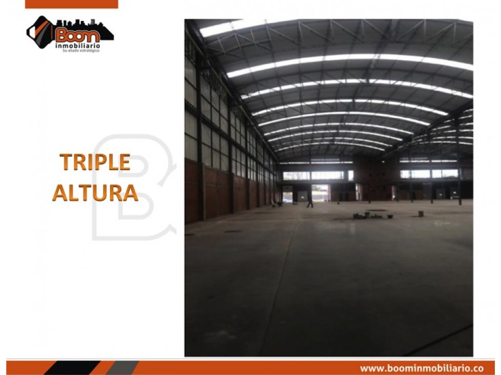 ARRIENDO BODEGA FONTIBON 2.389 M2 — foto 4