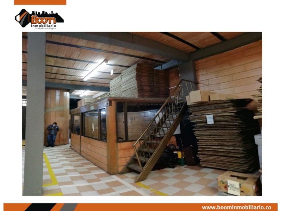 VENTA BODEGA RENTANDO 300 M2 ZONA AEROPUERTO — foto 6