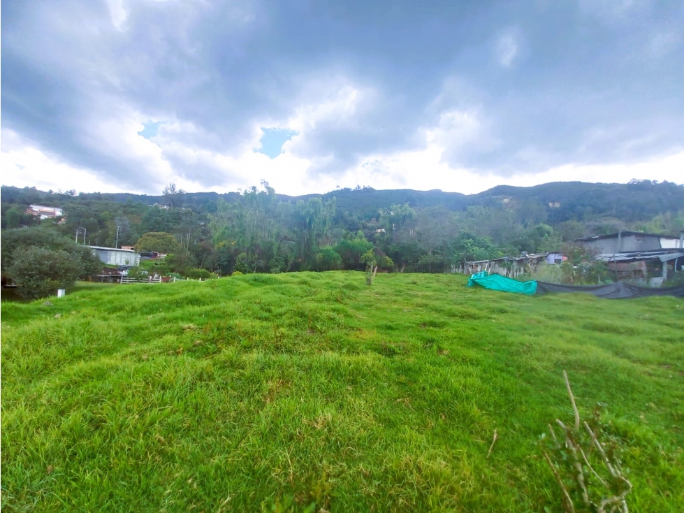 Vendo Lote en La Vereda Fusca - Sector La Caro