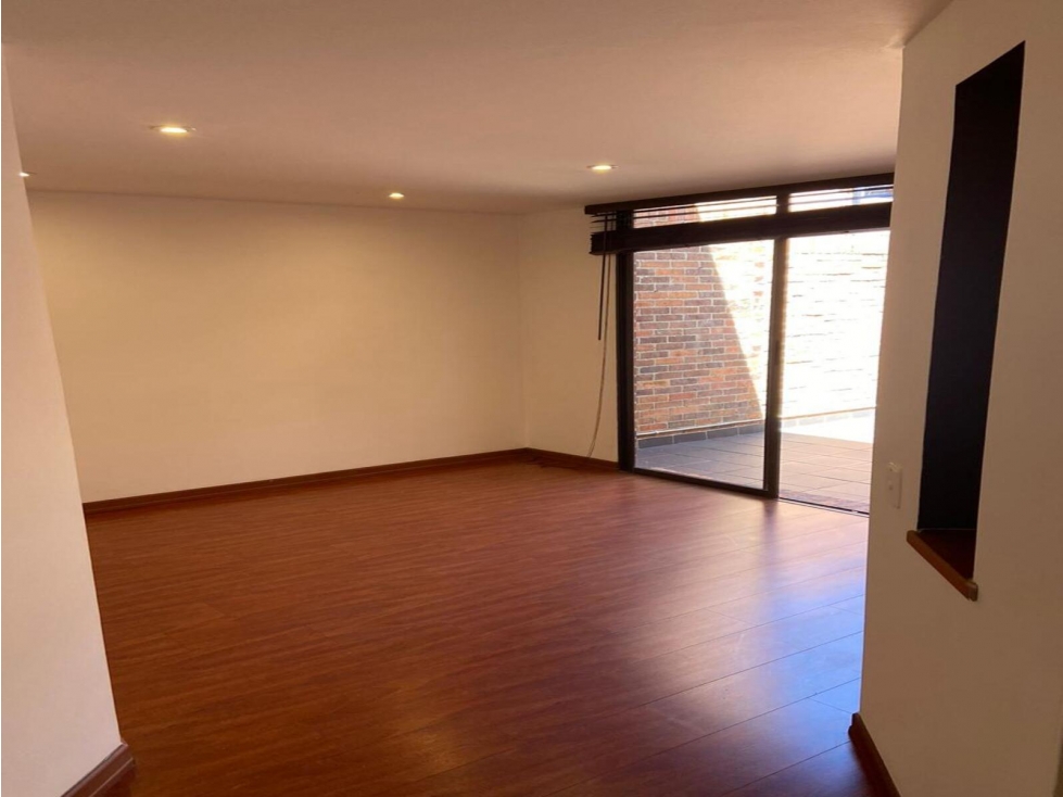 SE VENDE CASA EN CLUB CAMPESTRE RÍO FRÍO CHÍA — foto 5