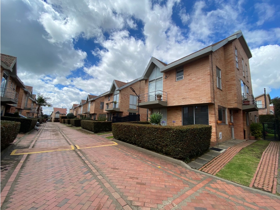 Vendo casa en Conjunto Montebello, Chía La Balsa — foto 2