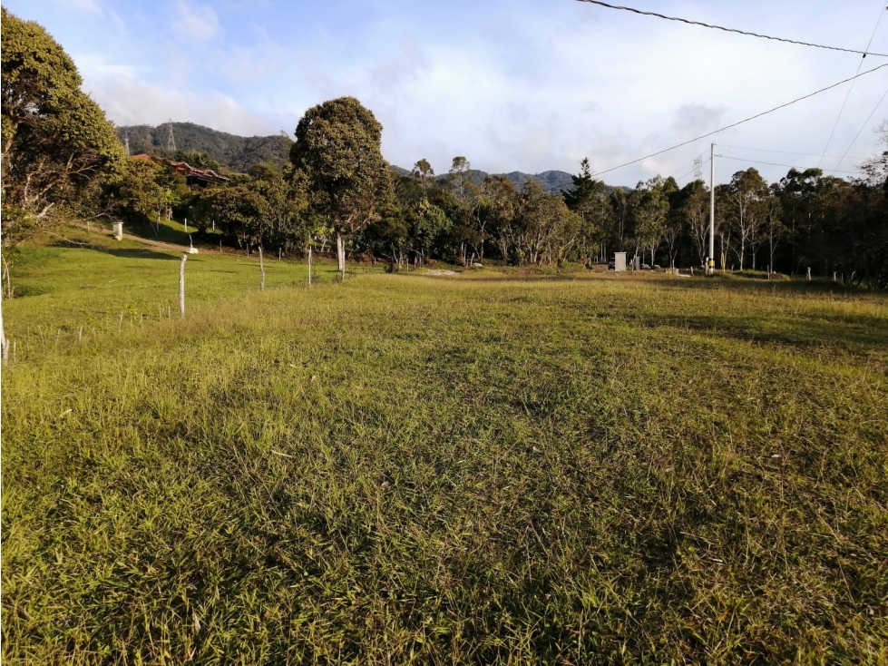 Lote en Venta Guatapé en el Sector Los Benedictinos — foto 4