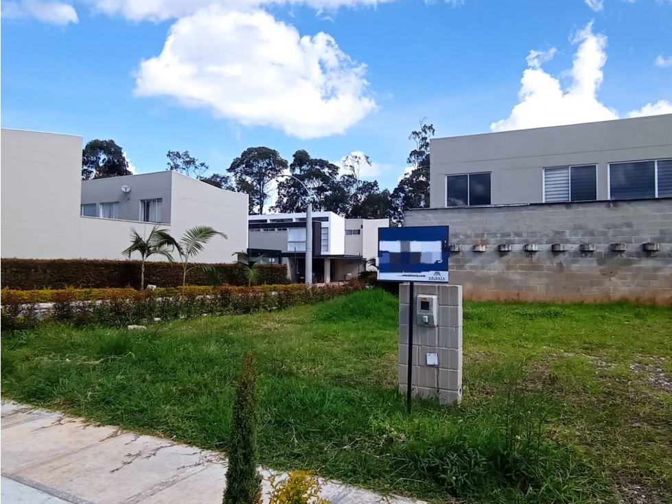 Lote en Venta Para Casa Esquinera en Rionegro, Sector Llanogrande — foto 3