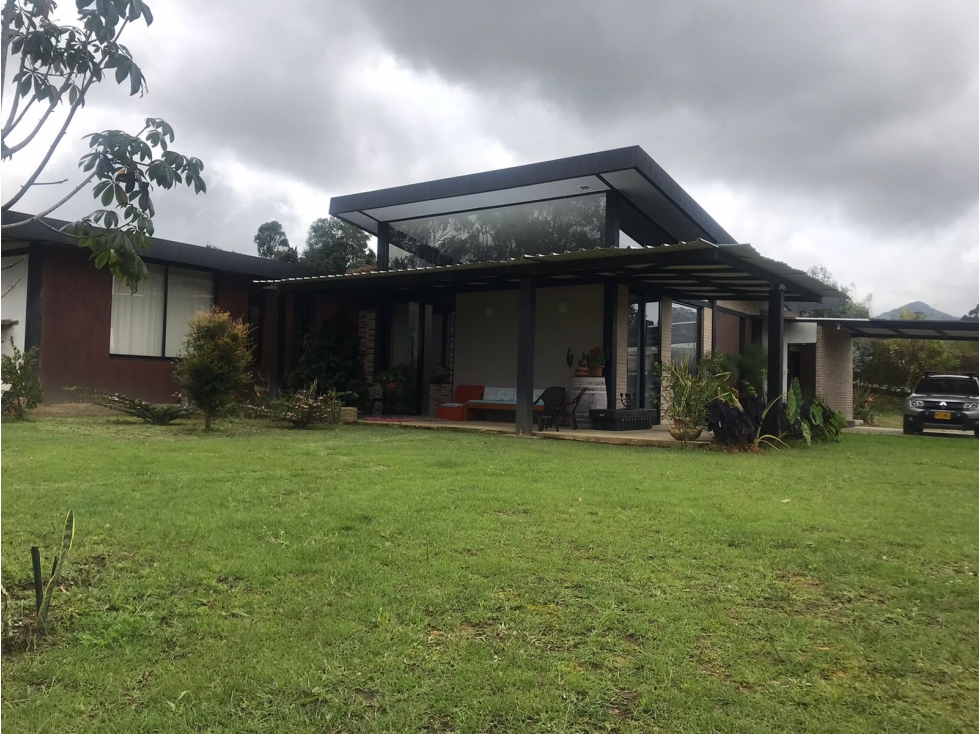 Venta de casa campestre vereda yarumo- La ceja