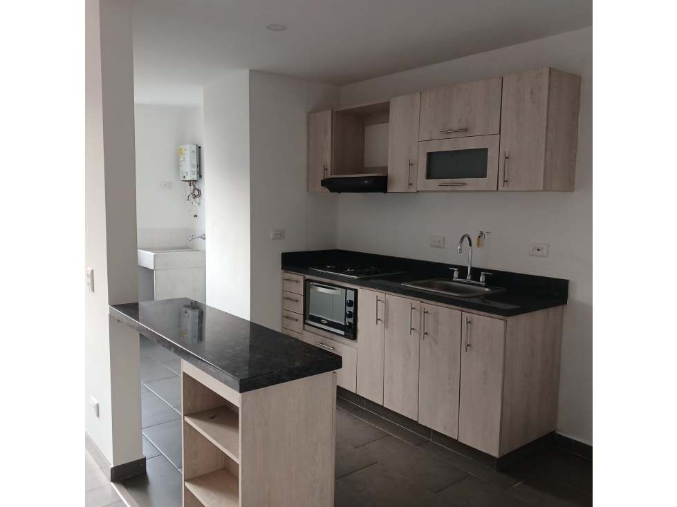 Apartamento en Venta Sector Los Colores Medellin — foto 3
