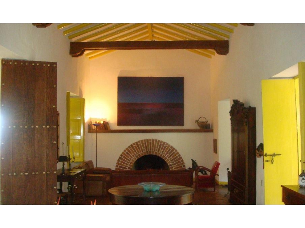 Casa en Alquiler por Día Sector Alto del Tesoro Medellín — foto 4