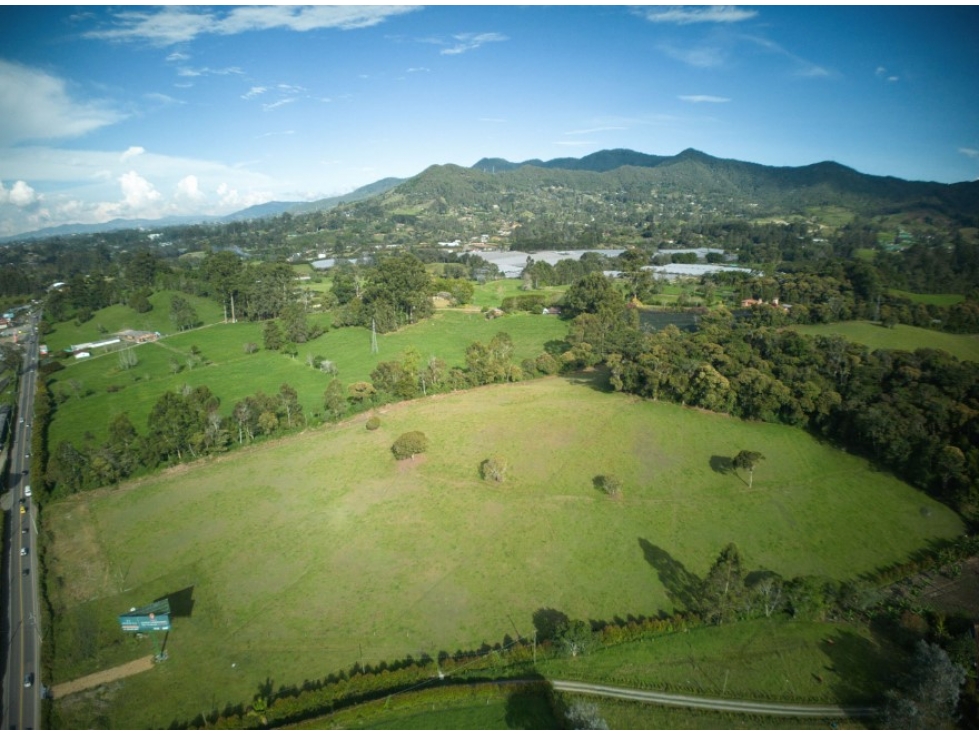 Lote con Hermosa Topografía en Venta Vía La Ceja San Antonio