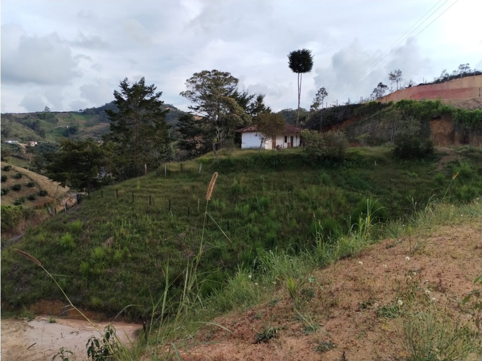 Lote en Venta con Explanación, Sector La Magdalena, San Vicente