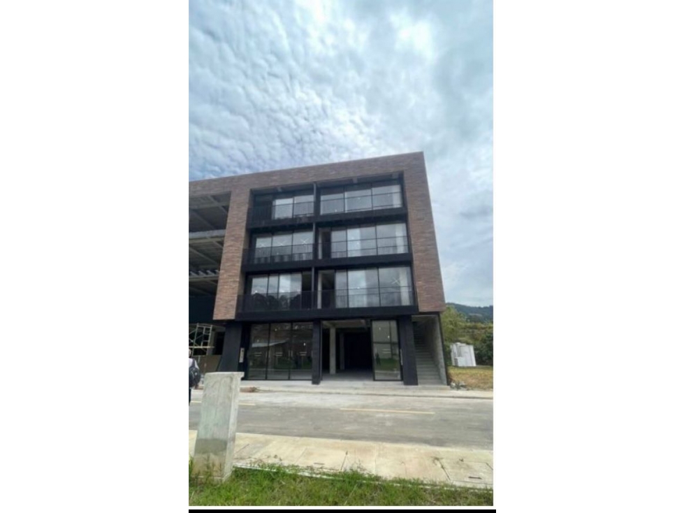 Edifico en Venta Sector Vía San Antonio- La Ceja - 1