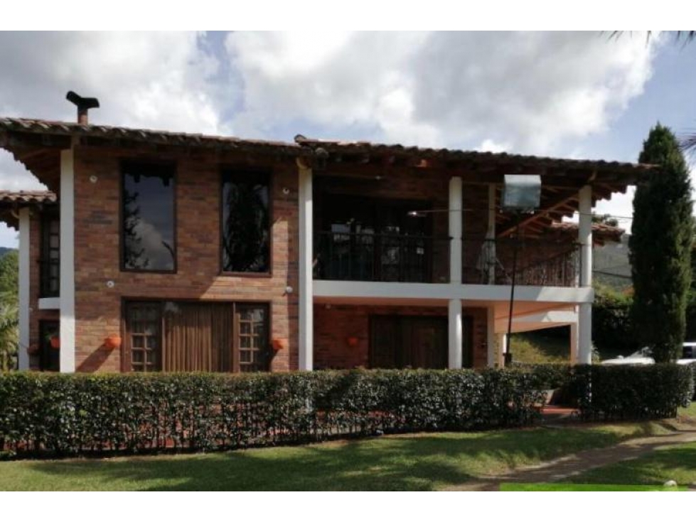 Casa Campestre en Venta Sector Aguas Claras, El Carmen