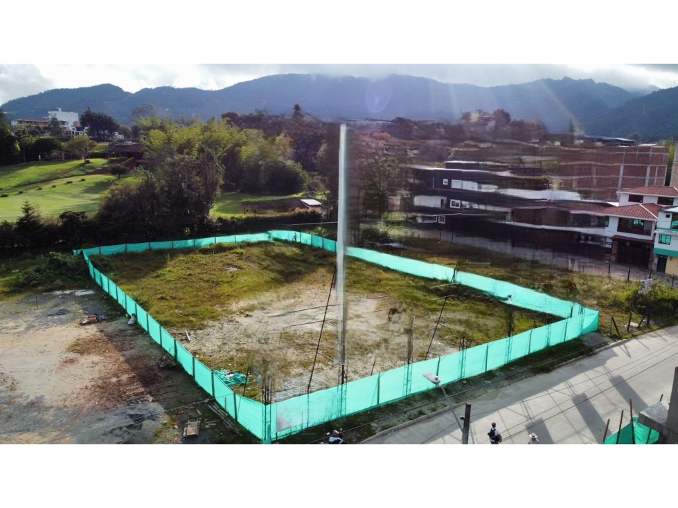 Lote Urbano En Venta Para Apartamentos y Locales, Guatapé