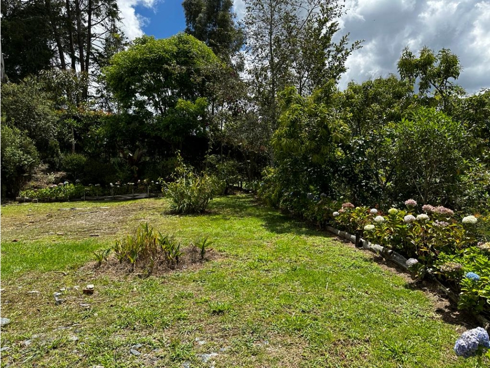 Lote en Venta Sector Alto de Palmas, Envigado