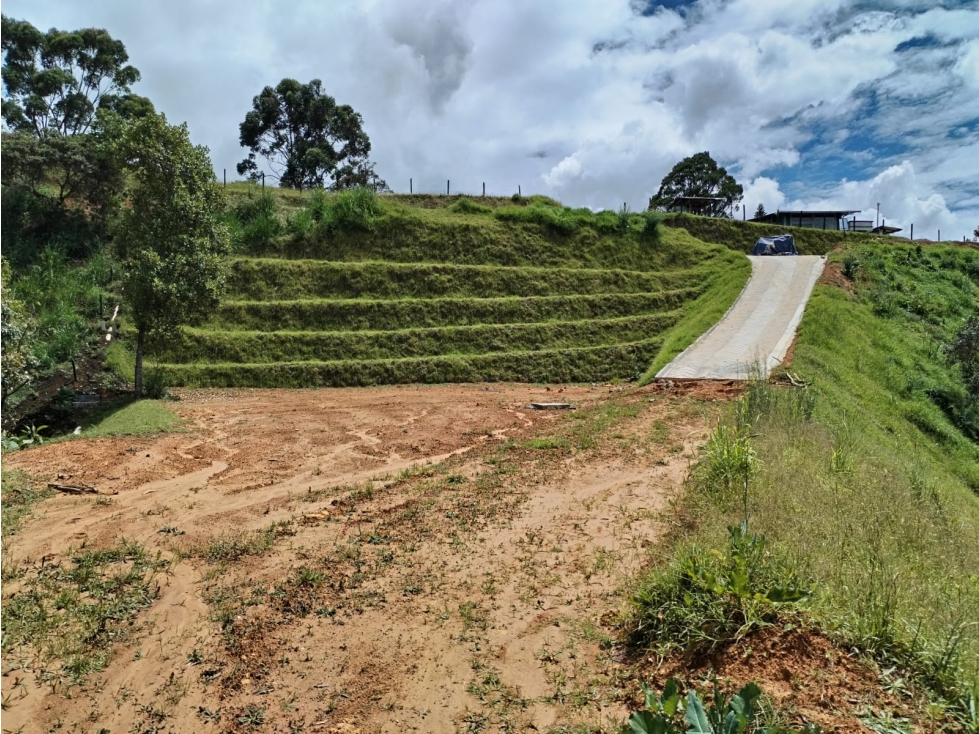 Lote en venta La Mejía, Guarne tranquilidad y vista garantizadas