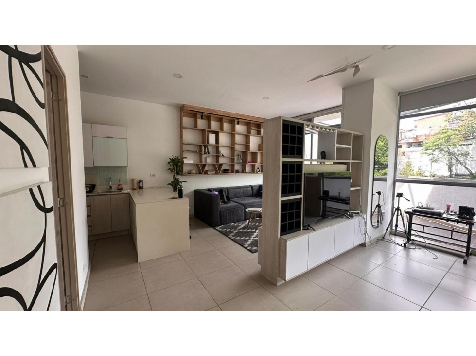 Apartamento tipo Loft, apto para Airbnb, Loma de los Bernal Medellín