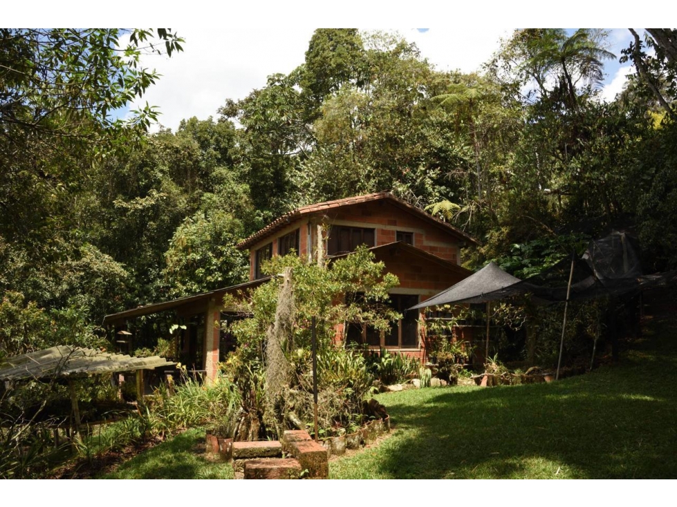 Casa campestre en venta, sector Puente Peláez, El Retiro