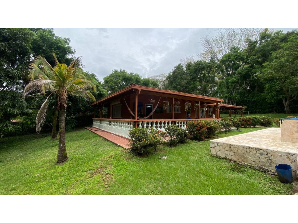 Casa campestre en venta, sector La Miranda, Sopetran