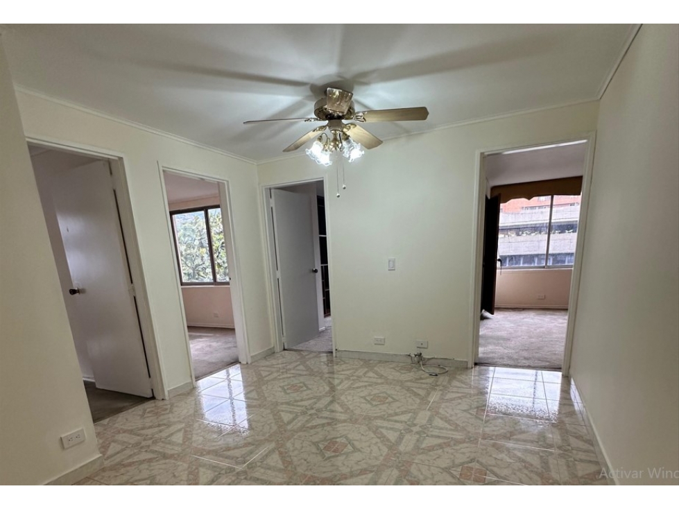 Apartamento en venta, sector Suramericana, Medellín