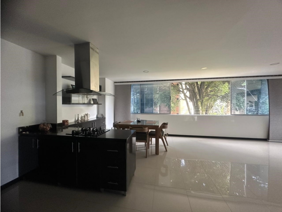 Apartamento en venta 138 metros, cerca Viva Envigado