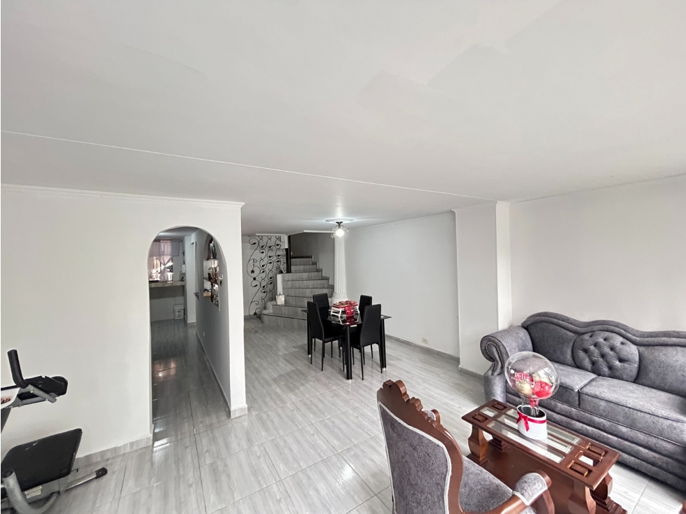 Casa en venta El Poblado Transversal superior, Medellín