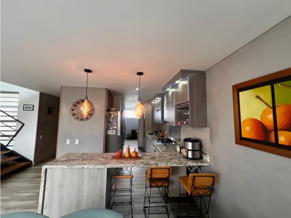 Casa moderna en venta en unidad cerrada, Rionegro — foto 2