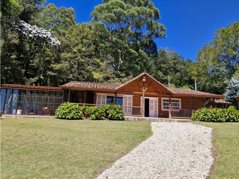 Casa campestre en arriendo, sector El Tablazo Torre Alta, Rionegro - 1