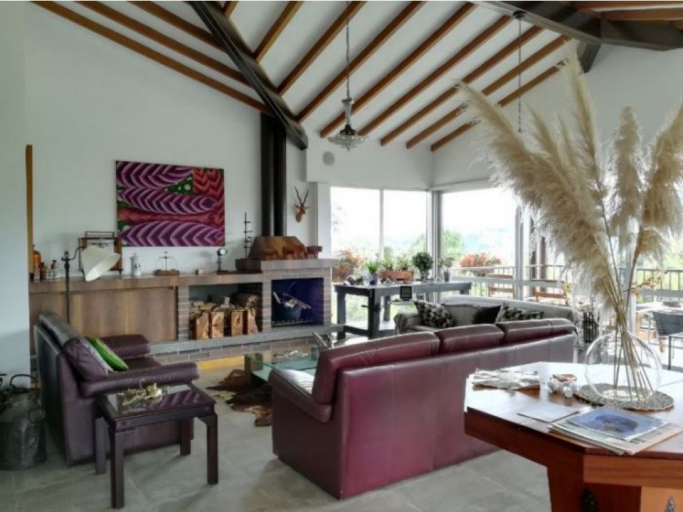 Casa Campestre en Arriendo en el Alto de Las Palmas — foto 3