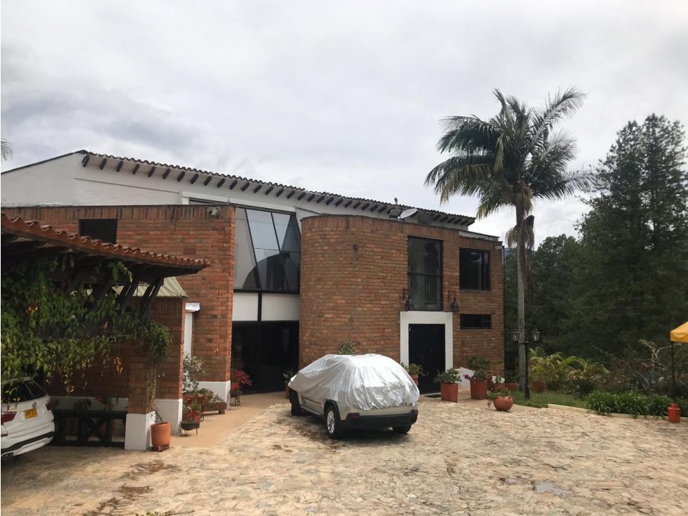 Casa Campestre en Venta en El Retiro sector La Fe