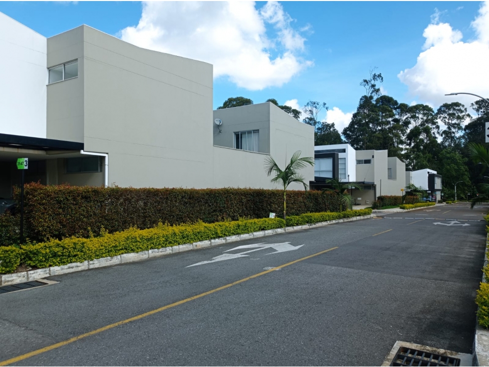Lote en Venta en Unidad de Casas, Sector Llanogrande, Rionegro