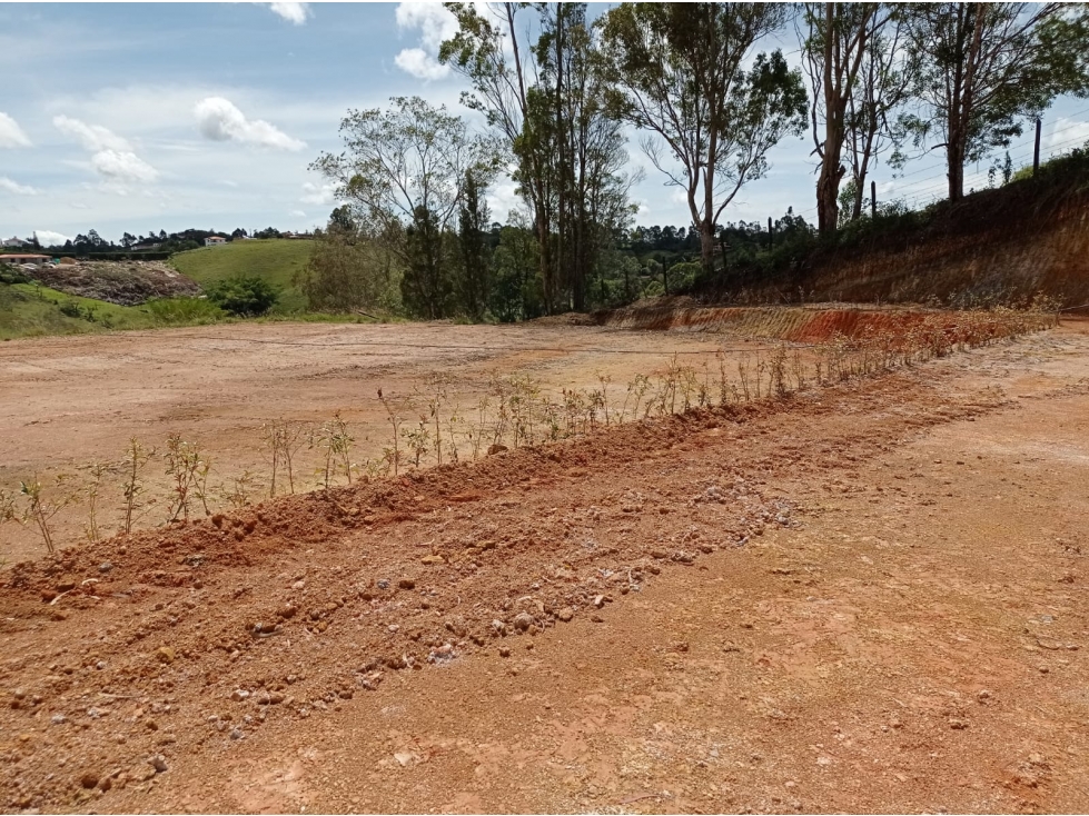 Lote en Venta Carmen de Viboral en Unidad Cerrada sin Administración