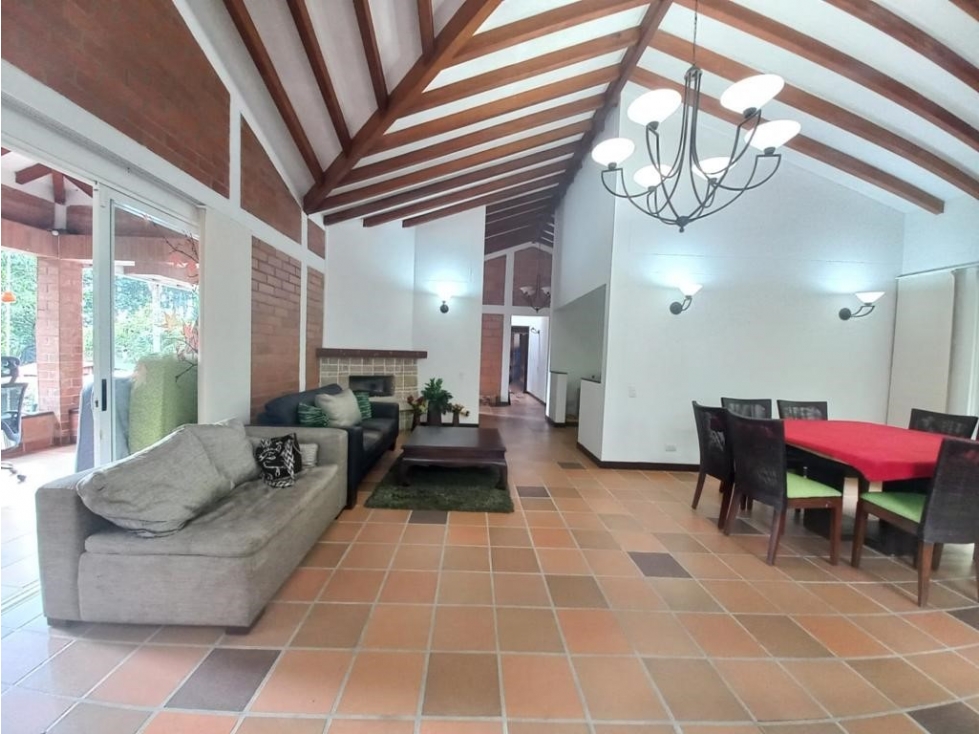 Casa Campestre en Venta Sector Loma del Escobero, Envigado — foto 6