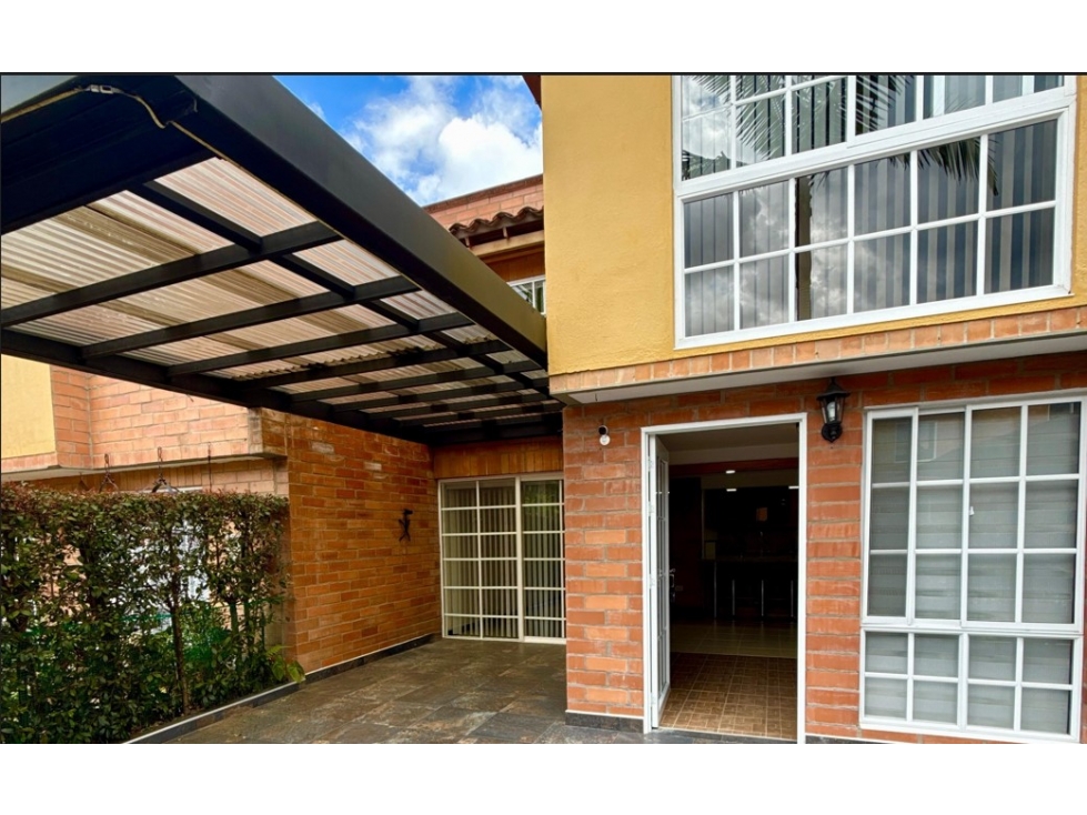 Casa campestre en venta, sector Payuco, La Ceja — foto 2