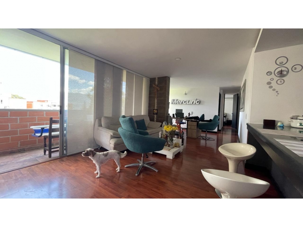 Apartamento en Venta Sector Loma de los Bernal, Medellín — foto 2
