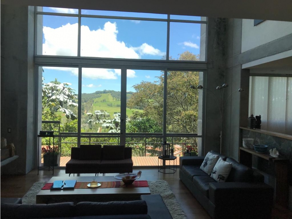 Casa Campestre en Venta en el Alto de Las Palmas Envigado — foto 2