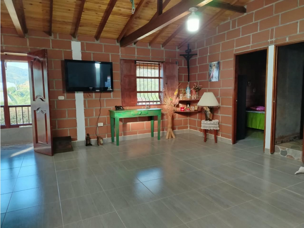 Casa campestre en venta, sector Chaparral, San Vicente — foto 3
