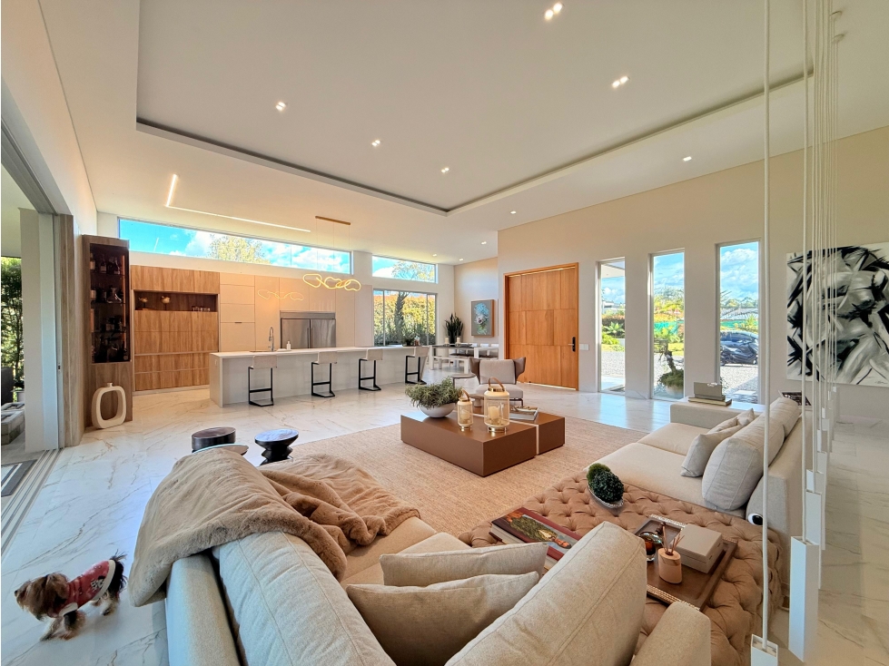 Casa campestre en venta, Llanogrande, Rionegro — foto 2