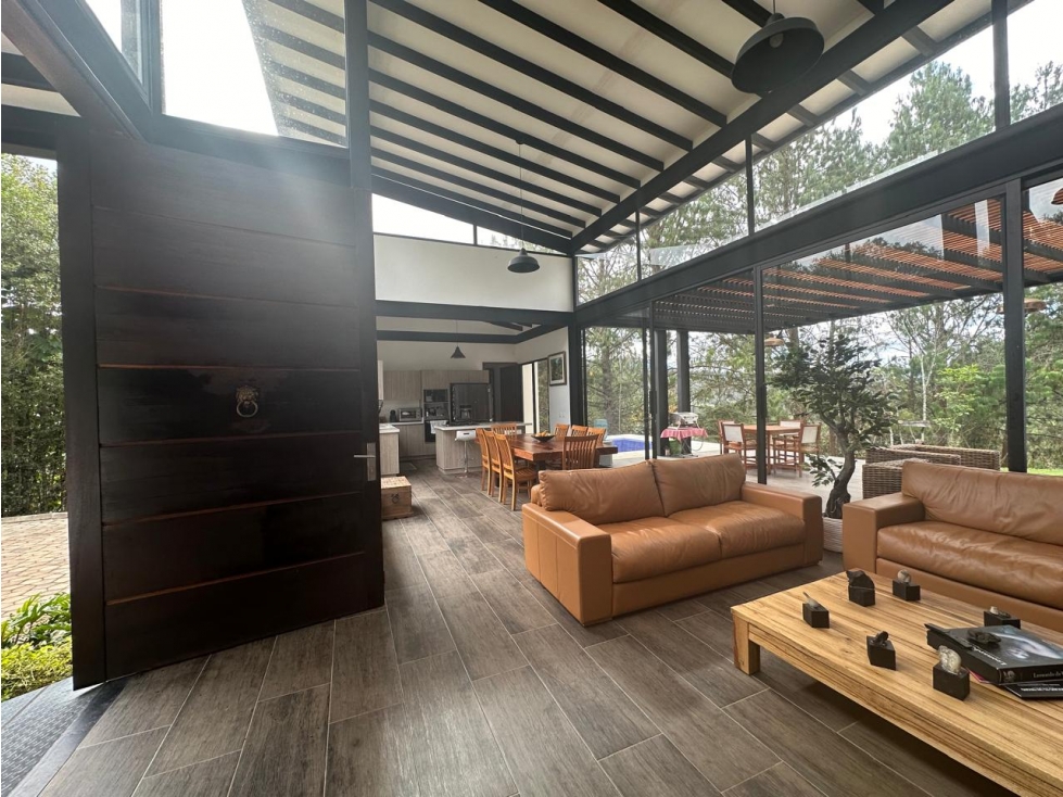 Casa Campestre en Venta, Sector Parque del Retiro Antioquia — foto 3
