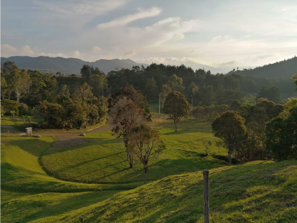Lote en Venta Guatapé en el Sector Los Benedictinos — foto 6