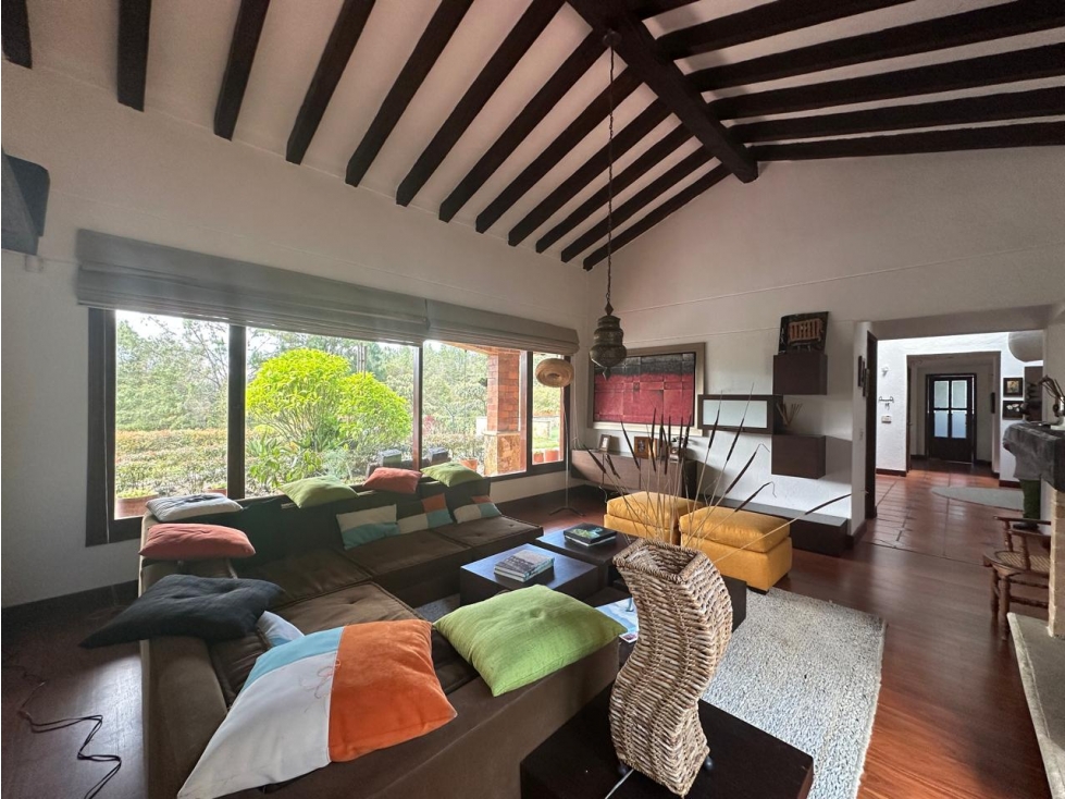 Casa Campestre en Venta Sector Loma Del Escobero, El Retiro — foto 2
